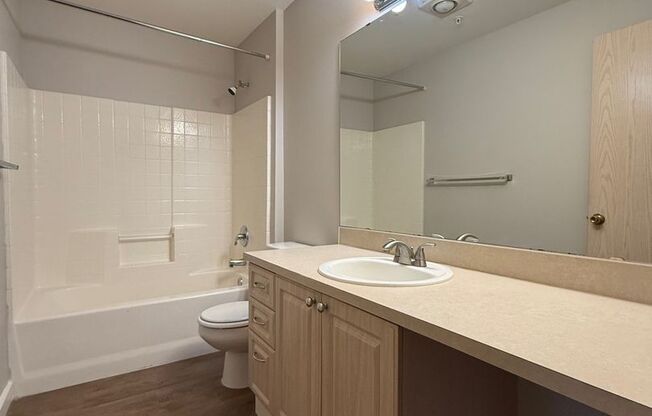 1 bed, 1 bath, 675 sqft, $1,550, Unit 504