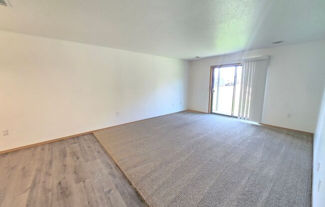 3225 S Sycamore