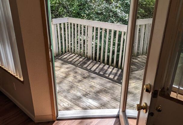 1 bed, 1 bath, 650 sqft, $1,295, Unit 4026