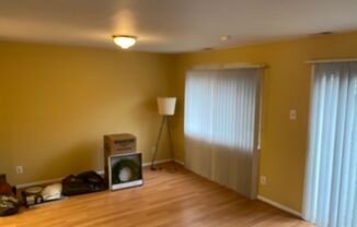 2 beds, 1.5 baths, $2,200, Unit Prince George's County