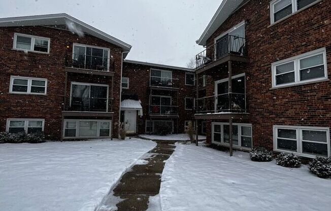 5610 6 AVE