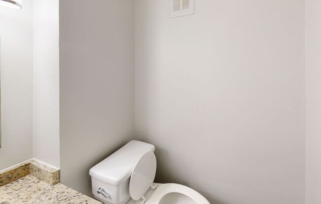 3 beds, 2.5 baths, 1,510 sqft, $1,519, Unit 31-D