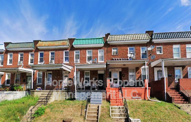 2520 W FRANKLIN ST