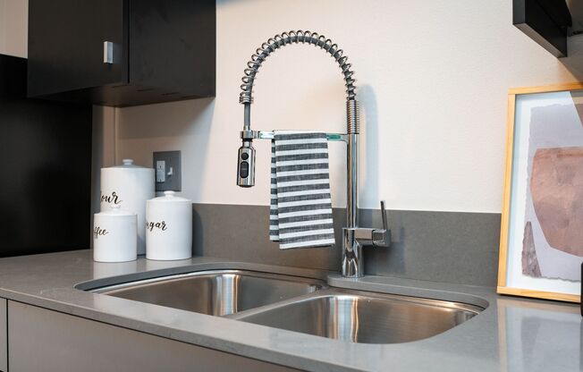 Studio, 1 bath, 303 sqft, $1,199, Unit 206