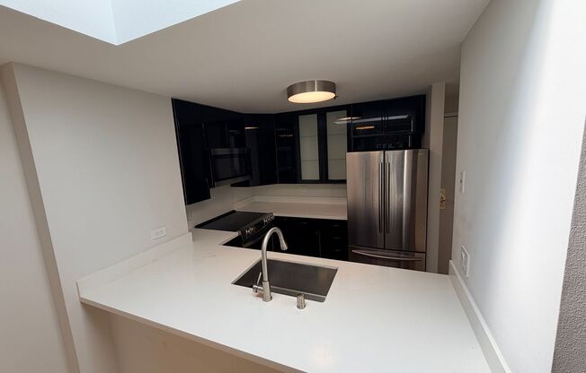 2 beds, 2 baths, $5,250, Unit # 47