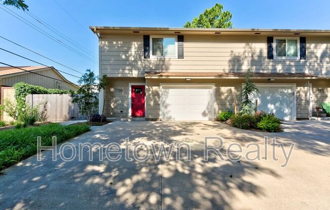 1115 N BILLEN AVE