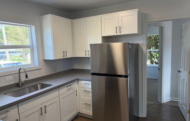 2bd/1ba Seattle Home