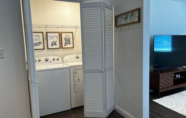 2 beds, 1 bath, 950 sqft, $1,175, Unit 3034-3