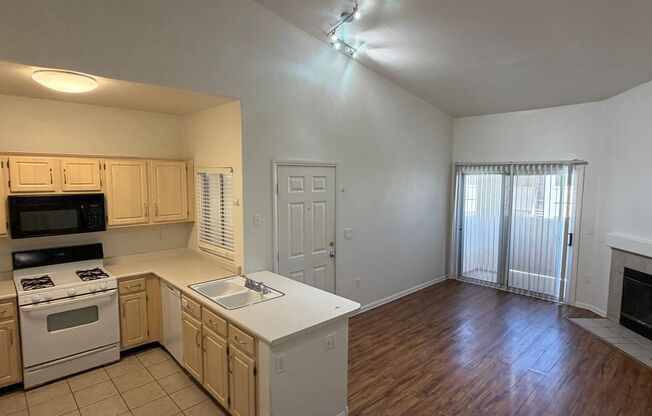 1 bed, 1 bath, $1,200, Unit UNIT 1123