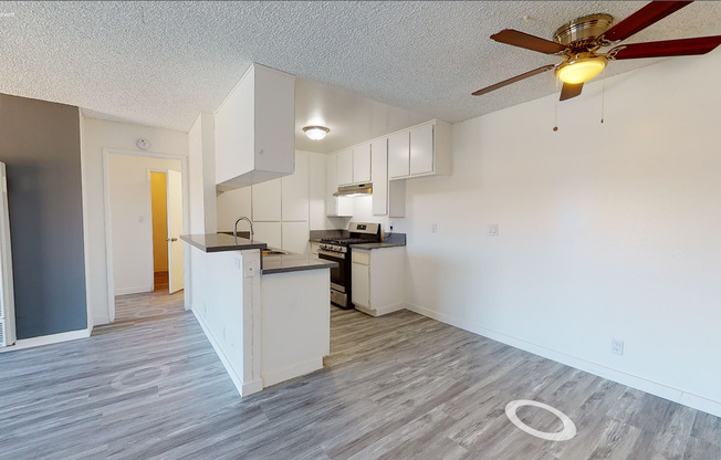 2 beds, 2 baths, 1,030 sqft, $2,195, Unit 14030 241