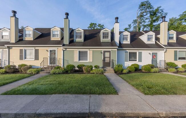 10606 Colonial Woods Way (Middletown Area/ East Louisville)