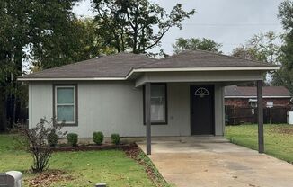 3 bed 2 bath In Truman Move In Ready