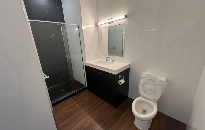 1 bed, 1 bath, 660 sqft, $1,810, Unit 702