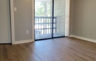 2 beds, 1.5 baths, 975 sqft, $1,250, Unit A