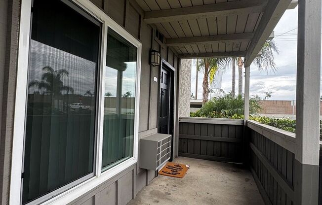 1 bed, 1 bath, 820 sqft, $2,390, Unit S001