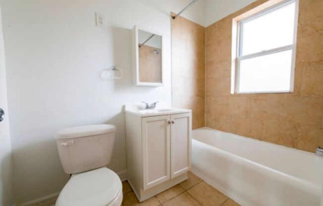 7354 S Dorchester