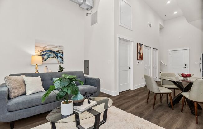1 bed, 1.5 baths, 689 sqft, $3,395, Unit 206