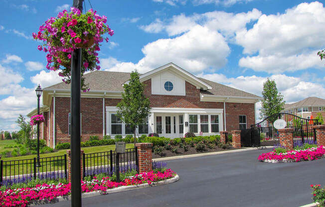 POLARIS PLACE APARTMENTS