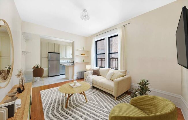 414 W 121 ST