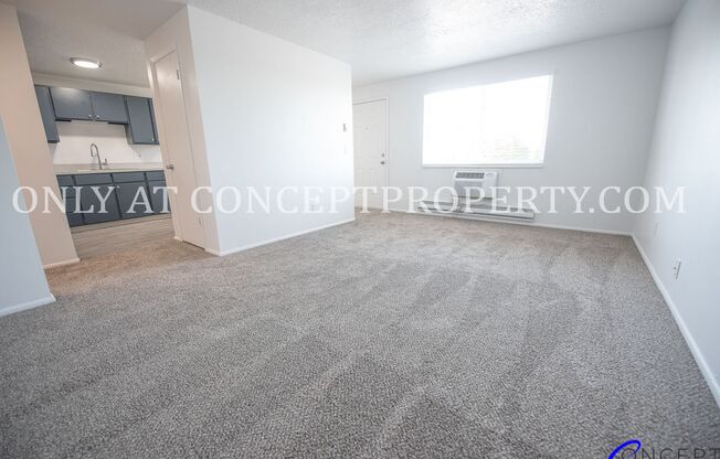 2 beds, 1 bath, 840 sqft, $1,210, Unit 82
