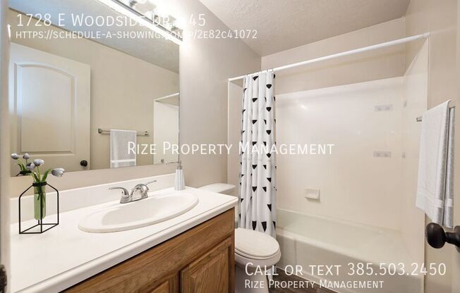 1728 E WOODSIDE DR