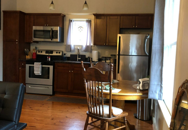 606 E 12 1/2 ST
