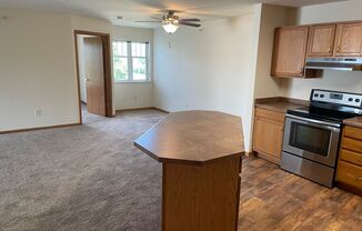 2 beds, 2 baths, 1,223 sqft, $1,710, Unit 929-209