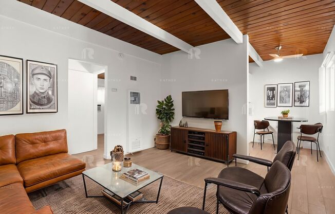 (AN/TI/YO:B) 4232-4234 Mary Ellen Avenue