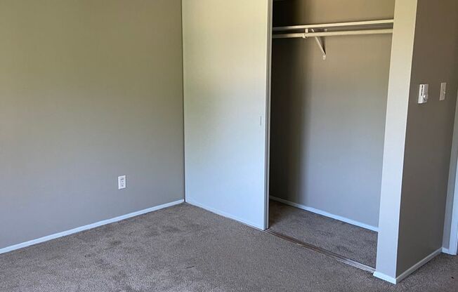 1 bed, 1 bath, 700 sqft, $1,550, Unit 302