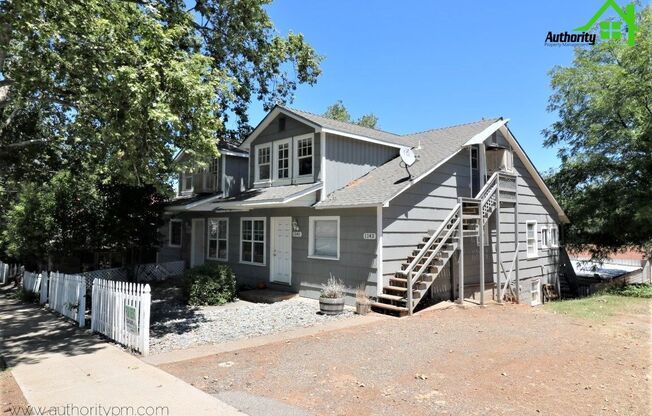 1141 MAGNOLIA