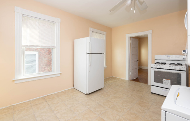 91 BOOTH ST
