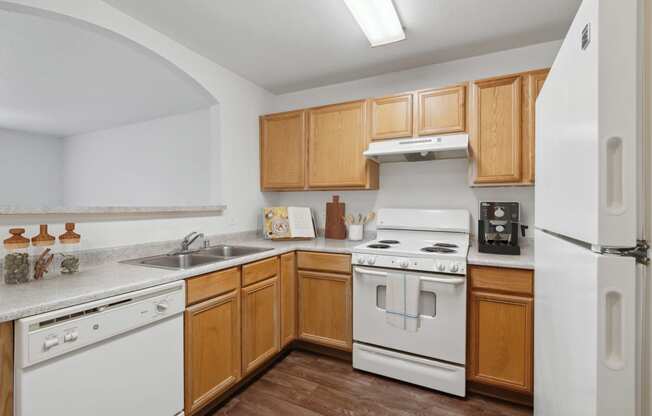 Welcome To Somerset Village Apartments!