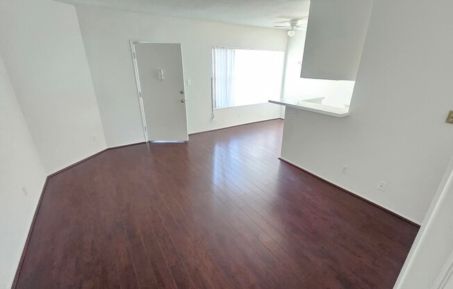 323 N RAMPART BLVD