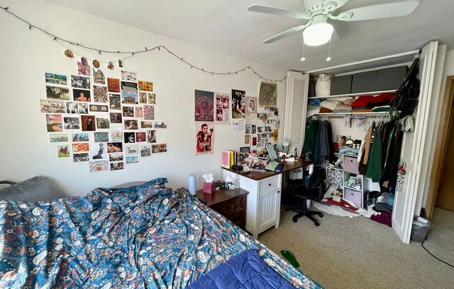 2 beds, 1 bath, $1,295, Unit 206