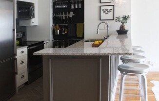 1 bed, 1 bath, 500 sqft, $3,100, Unit 703