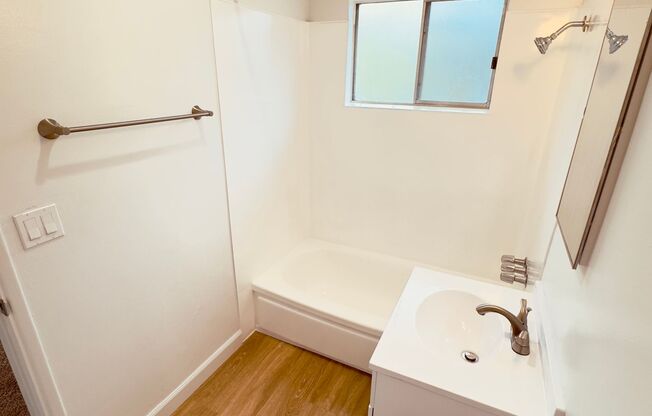Studio, 1 bath, 365 sqft, $1,850, Unit 1631-08