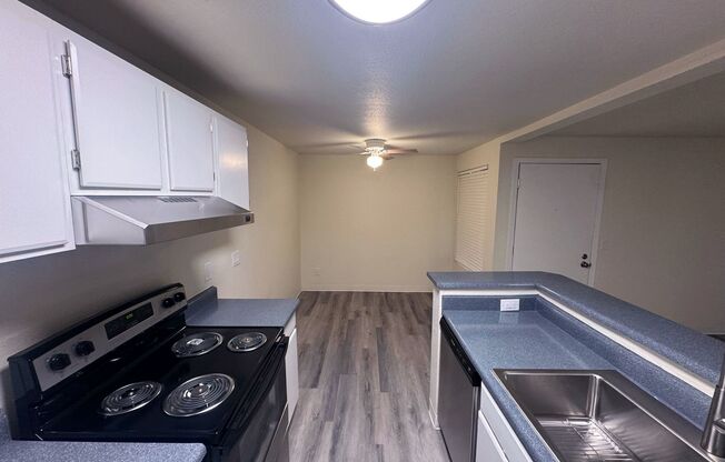 2 beds, 2 baths, 984 sqft, $2,150, Unit B103