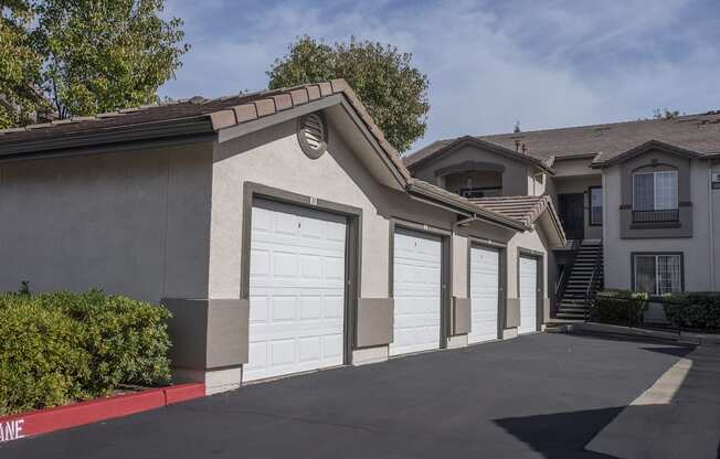 Stoneridge Detached Garages