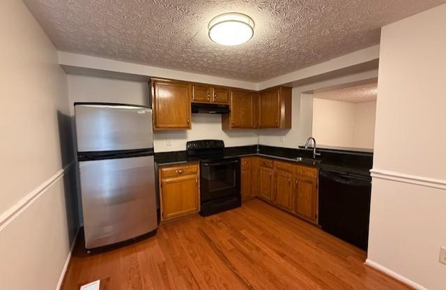 8 GREENLEAF RD