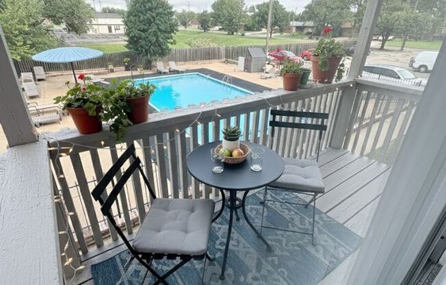 1 bed, 1 bath, 615 sqft, $715