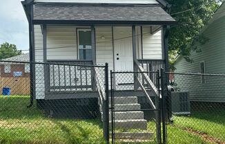 Newly Remodeled 1 bedroom/1 bath House