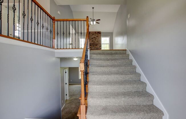 Sweet Splitlevel with Awesome Basement Area