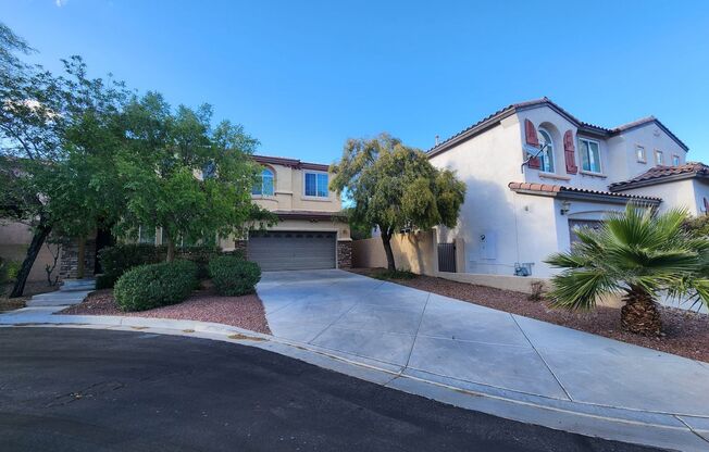 Beautiful open floor plan in Gated Summerlin Community