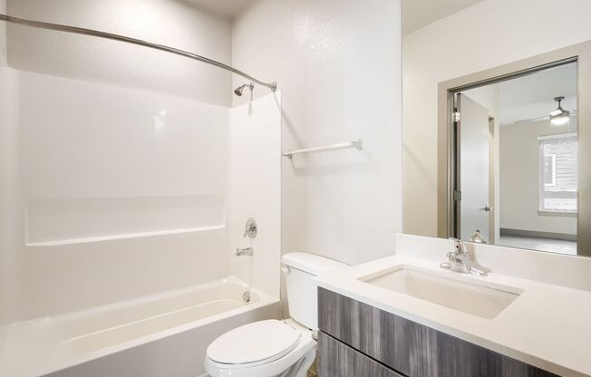 2 beds, 2 baths, 708 sqft, $1,850, Unit 305