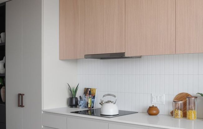 Studio, 1 bath, 411 sqft, $2,950, Unit 306