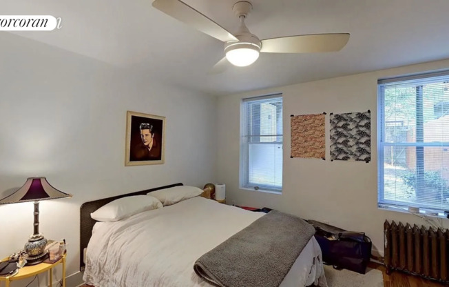 438 LEWIS AVE