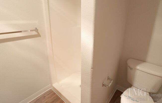 2 beds, 2 baths, 1,004 sqft, $1,495, Unit A7