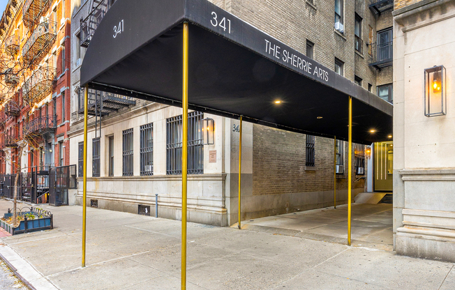 1 bed, 1 bath, $3,795, Unit 604