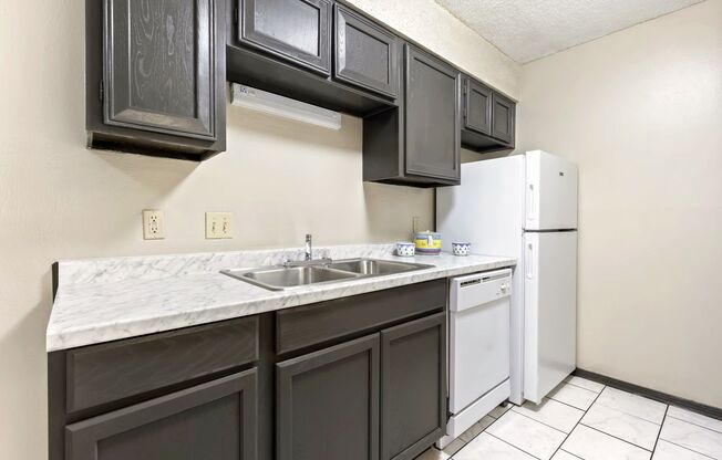 1 bed, 1 bath, 620 sqft, $750