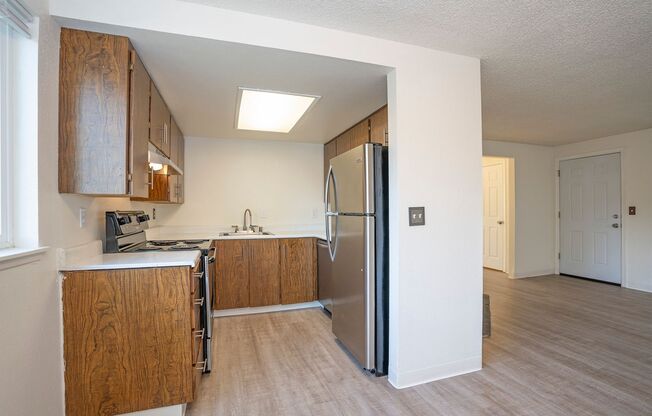 2 beds, 1 bath, $1,490, Unit UNIT 1